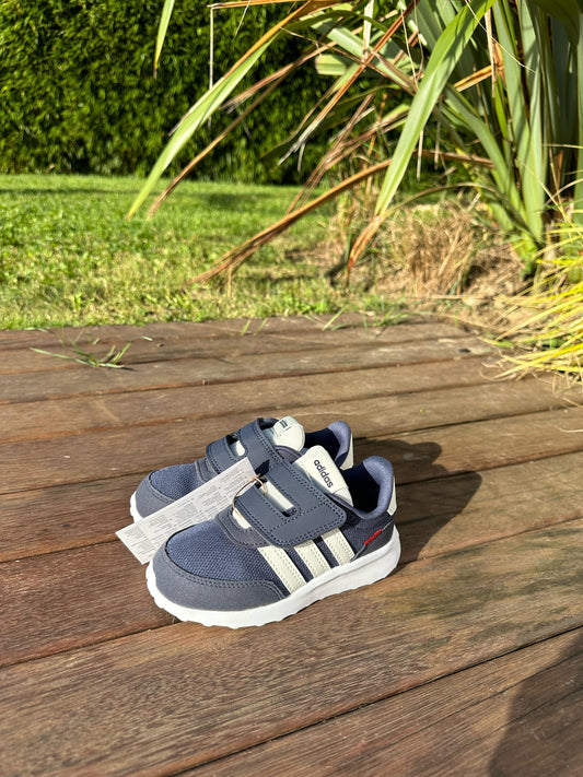 basket adidas enfant bleu