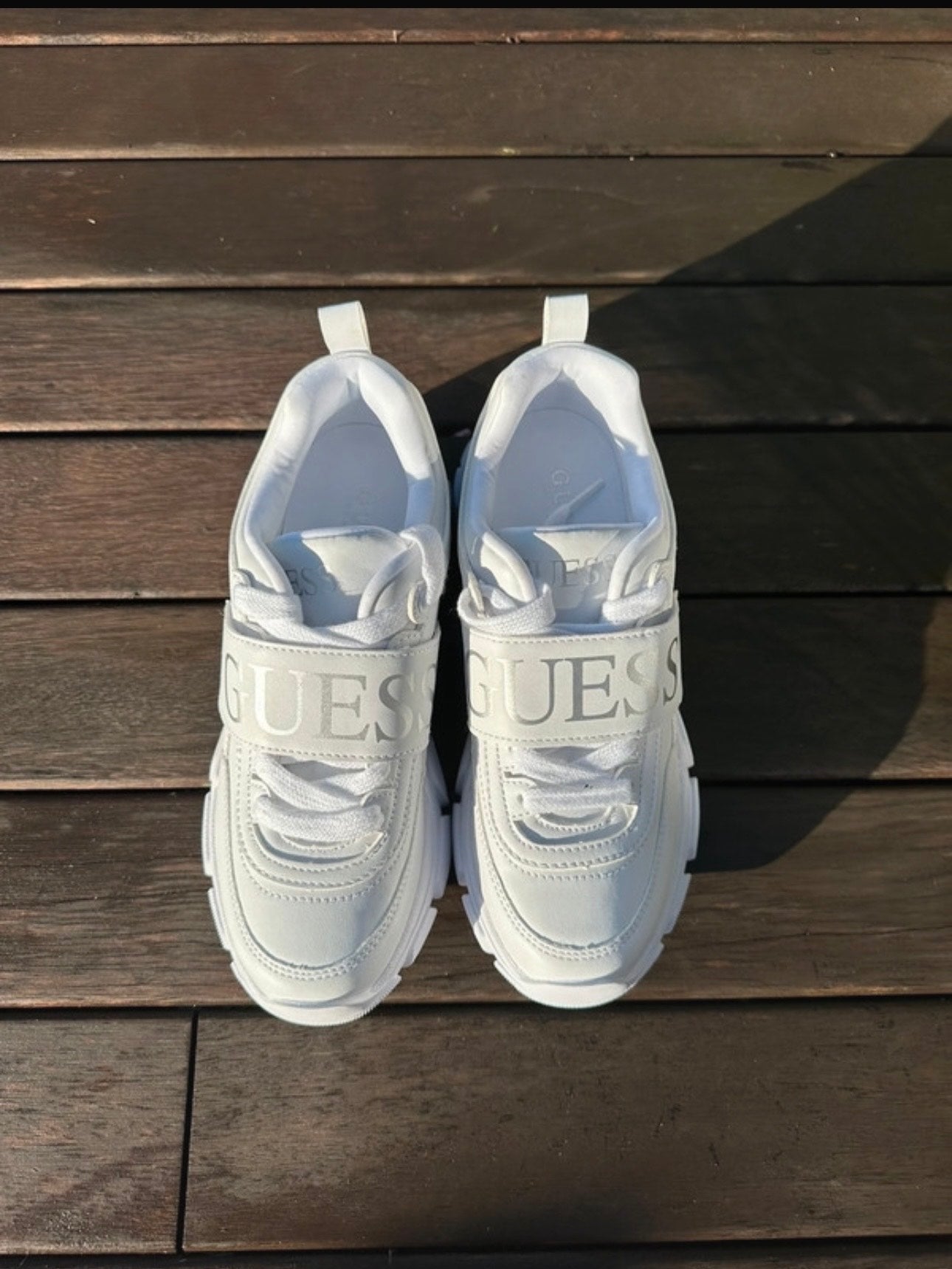 Sneakers Guess blanches